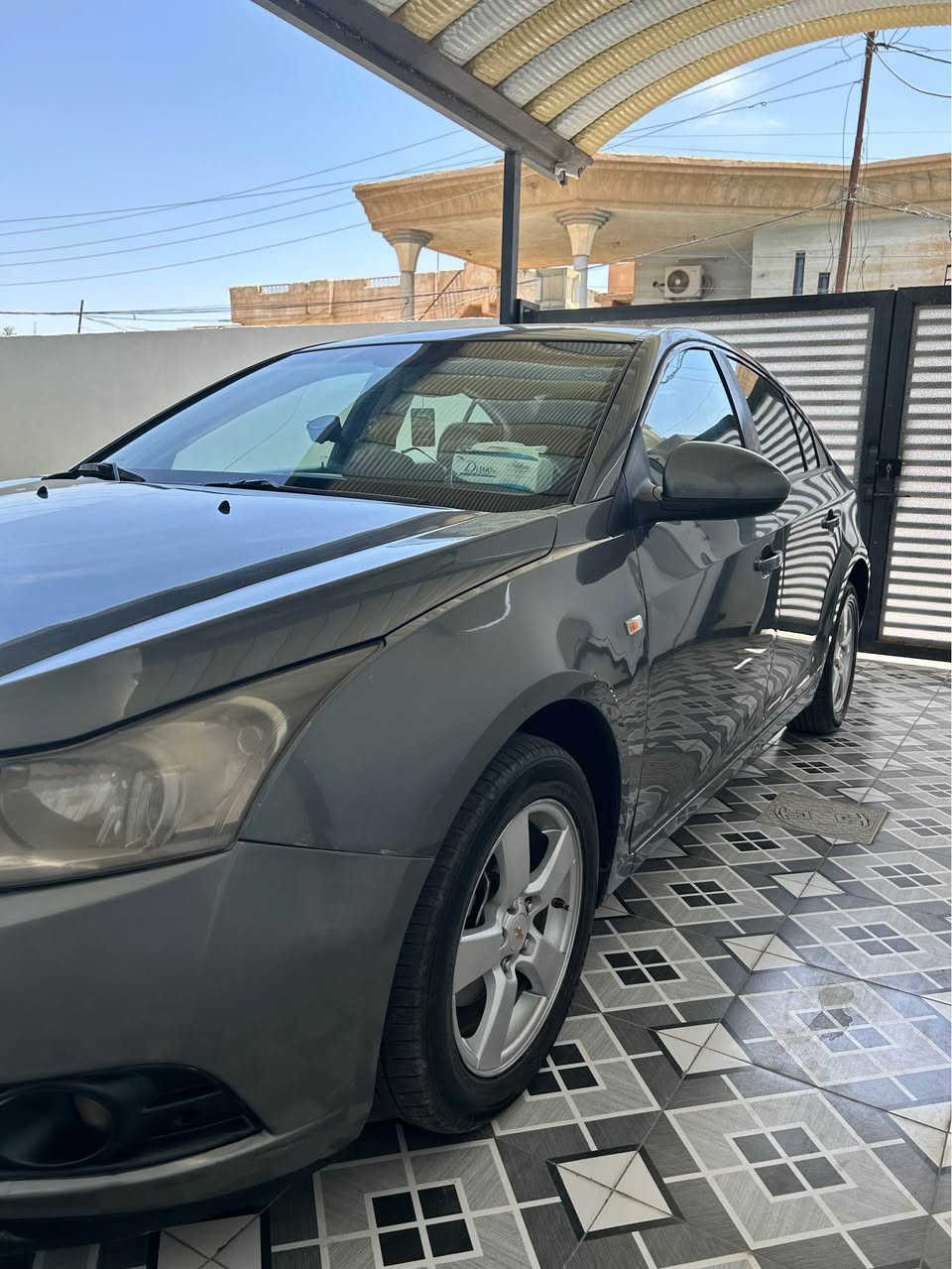 شوفرليت كروز خليجي محرك 1800
بدون صبغ بيها بارد بالهلال الأمامي فقط
الباقي بشرط مكينه جديده مشدوده وكيرها كذالك
كهربائيات شغاله بدون نقص تبريد ثلج 🥶
تخم تاير باتري صدر جديد سيارة صارف عليها 
مال جناي انصل إذا شراي
مكاني بيجي
السعر 75
استفسار *********** بيجي, صلاح الدين
