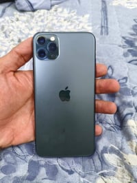 آيفون ١١ برو ماكس • ٢٥٦ • بطارية ١٠٠%