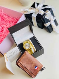 ساعة • ماكنة أصلية • مقاومة للماء