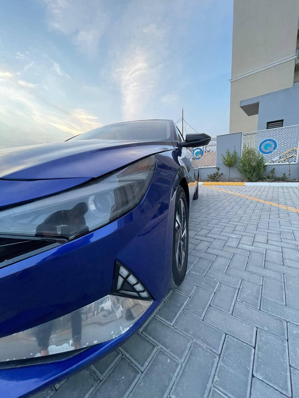 السلام عليكم سياره النترا أمريكي موديل ٢٠٢١ هاي برد  بيها ٥ قطع صبغ صور الحادث بل منشور سياره فول مواصفات لمتد ماشيه 62 مايل كامرا كشنات جلد كهربا تدفيه كشنات تبريد شاشه متصله رادارات اشاير بل مري حساس خلفي تشغيل عن بعد جنطه بصمه أشارت ترحيب فتحه كروز مثبت سرعه لايت بلوجكتر لد بكلايت خلفي لد متصل فول فول مواصفات السياره جاهزه كير مكينه كفاله شحن هايبرد فول صدر تخم تاير تبريد تدفيه اي نقص مابيهة رقم بغداد انكليزي سنويه وهزه جدد لل٢٨  مكاني بغداد حي الجهاد شارع الشارقه سعر 120 وبيها مجال للطيبين *********** /  ***********
