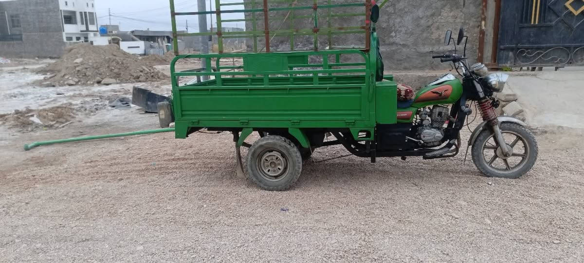 سلام عليكم  ستوته للبيع موديل 2021 سنويه مو صاقطه بعده المكان الخمسه كيلو قرب مطعم حجي محمد سعره مليونين وربع وبيه مجال قليل الي مو شراي لا يتصل ***********
