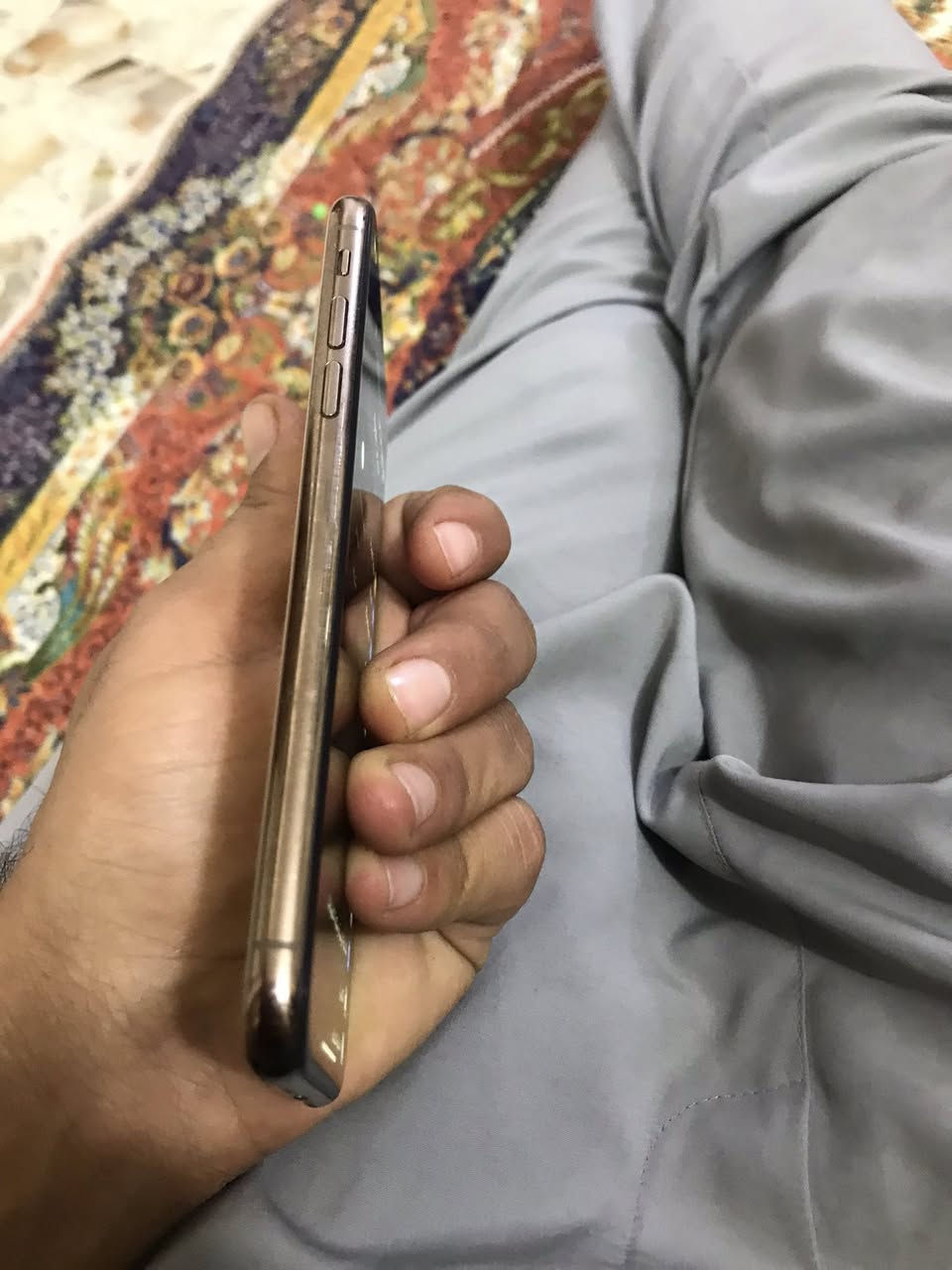 سلام عليكم ايفون Xs لبيع ***********
