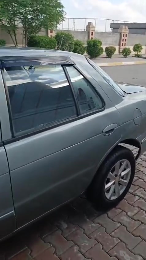 كيا سيفيا موديل ١٩٩٢
كير محرك شرط لاتنقيص ولاتبخير
سياره كامله عايزها بس صدر الأمامي
السعر ٢٥ وبيها مجال

صلاح الدين تكريت
***********
