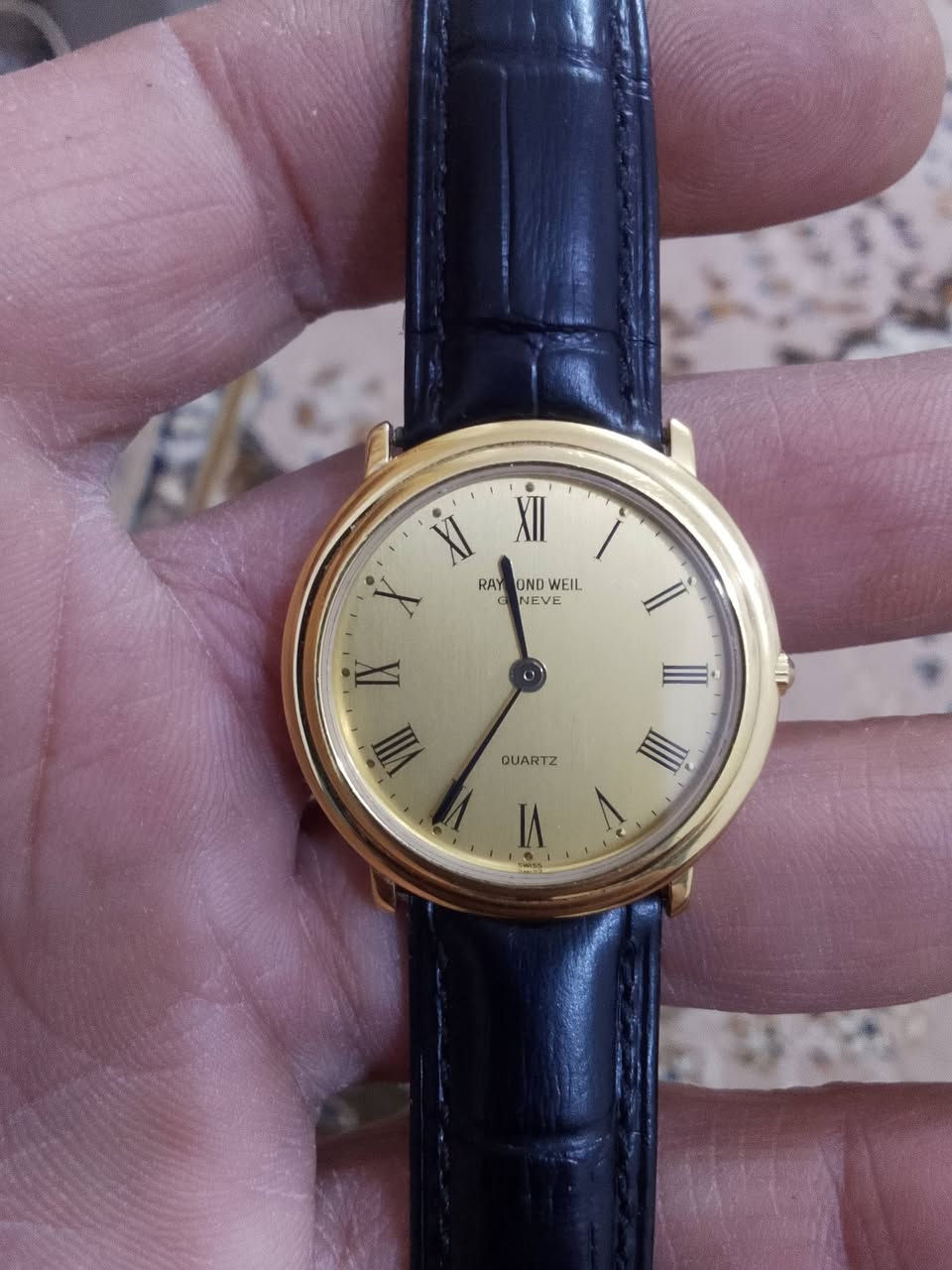 أللهم صل على محمد وال محمد الطيبين الطاهرين
رايموند ويل كوارتز مخزن بل استيكر قطر 31 تغليف ذهب بل كامل 10مايكرون سعر 85 دولار


**إذا كنت صاحب هذا الإعلان وتريد حذفه لأي سبب، رجاءا أرسل رسالة إلى الدعم الفني**