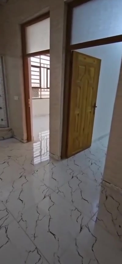 شقق جديدة للايجار موقع ممتاز يوجد طابق ارضي وطابق أول وطابق ثاني للأستفسار ***********
