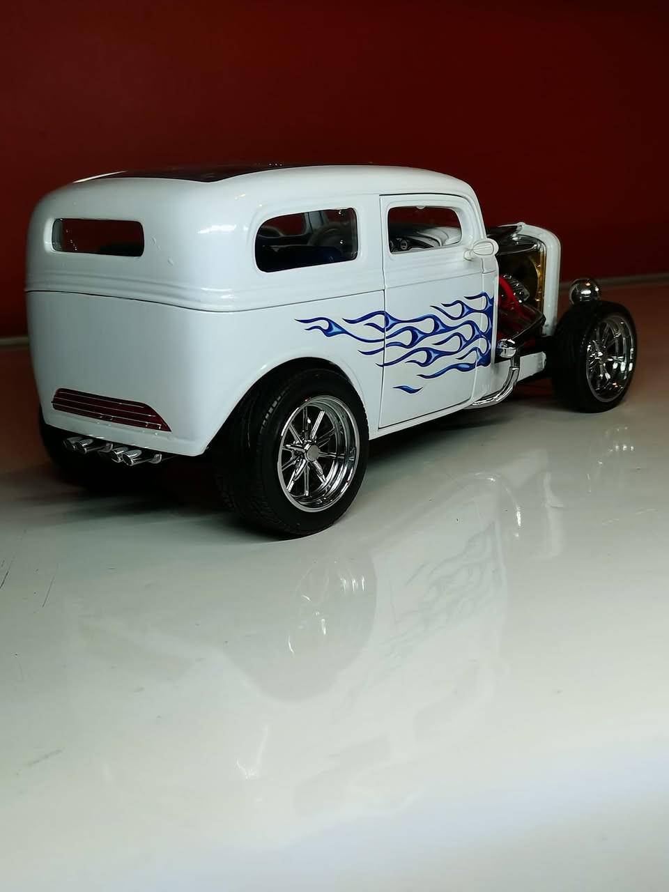 السلام عليكم ورحمة الله وبركاته
متوفر فورد A
كلاسك
حجم 1:18
إنتاج شركة رود سكنجر
السعر ٥٠ الف
للتواصل خاص او واتساب ***********
