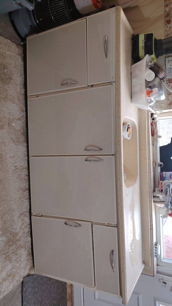 مستعمل ونضيف سنك وكاونتر اثنينم مرمر


**إذا كنت صاحب هذا الإعلان وتريد حذفه لأي سبب، رجاءا أرسل رسالة إلى الدعم الفني**