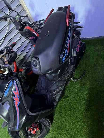 السلام عليكم يكنس جبلي بلادي تنزيل رمبه الدراجه خير من الله نقصها واير مال بريك الخلفي وبيها شخوط ناعمه بل كفر الأمامي  عنوان مدينه الصدر ***********
