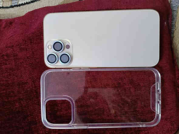 سلام عليكم 13برو ماكس  لون ذهبي جهاز جديد بمعنا لكلمه شخط واحد مابي  مامفتوح وتر بروف تك خط ذاكره 256 بطاريه 88 سعره 690 وبي مجال قليل مكان بغداد ابو غريب ***********واتساب
