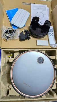 مكنسة روبوت • ذاتية التنظيف • توصيل