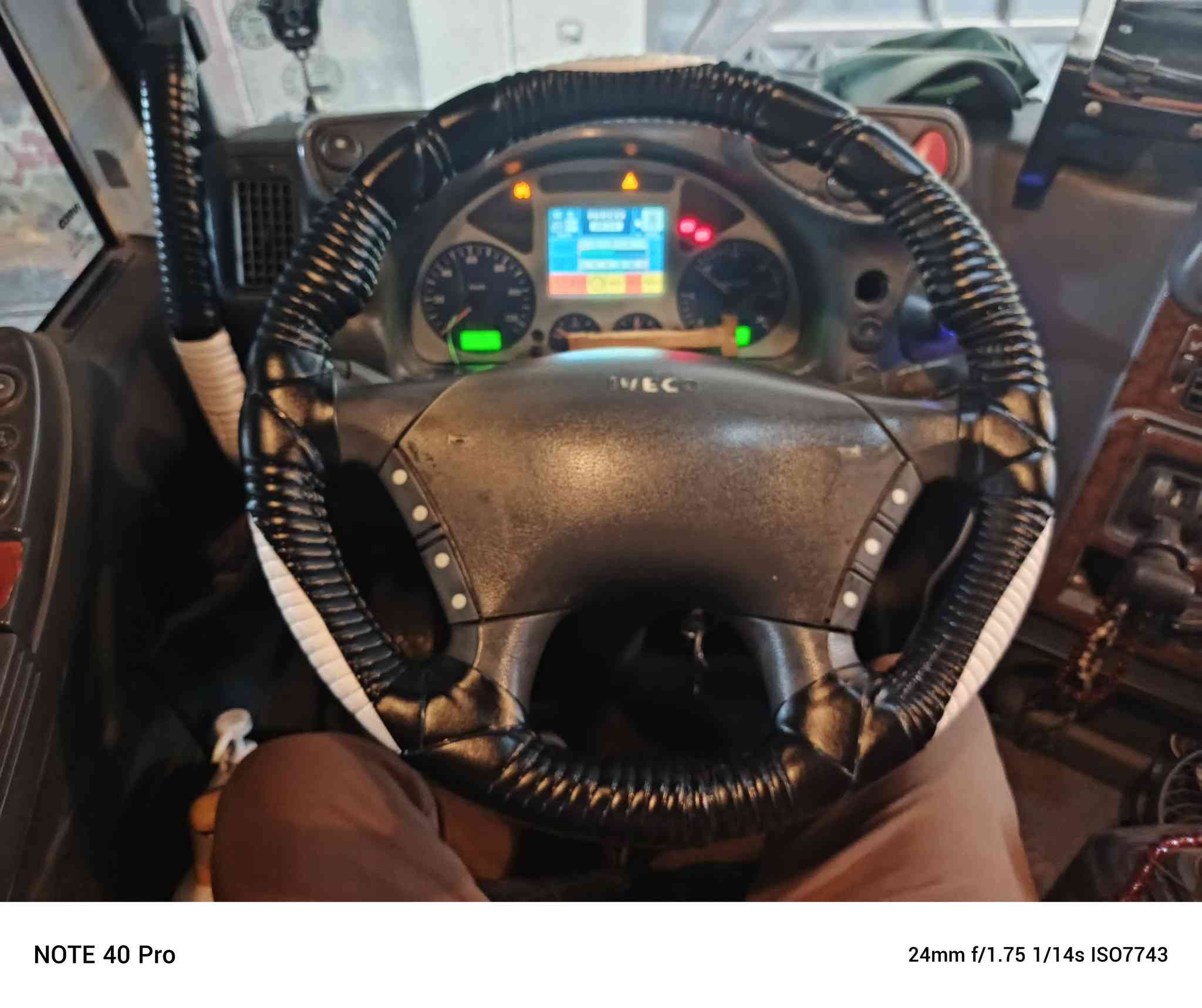 هذا شغلي فيعلوت النجف الجديده
تغليف يدات وستيرن ***********
***********
