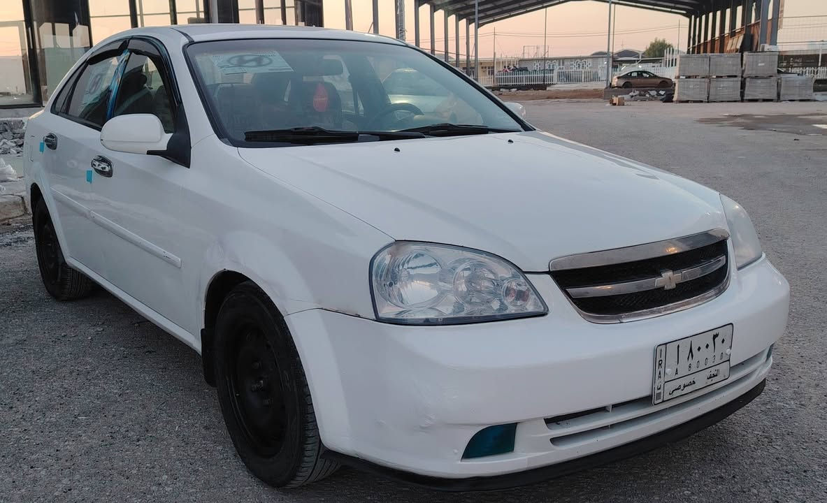 ابتره موديل 2009 وارد خليجي مكينه وكير اوتماتيك وحداديه وتخم تاير وكهربائيات كل شغاله سياره جاهزه مال جناي السياره كفالة السعر (66) وبيه مجال الرقم ***********
