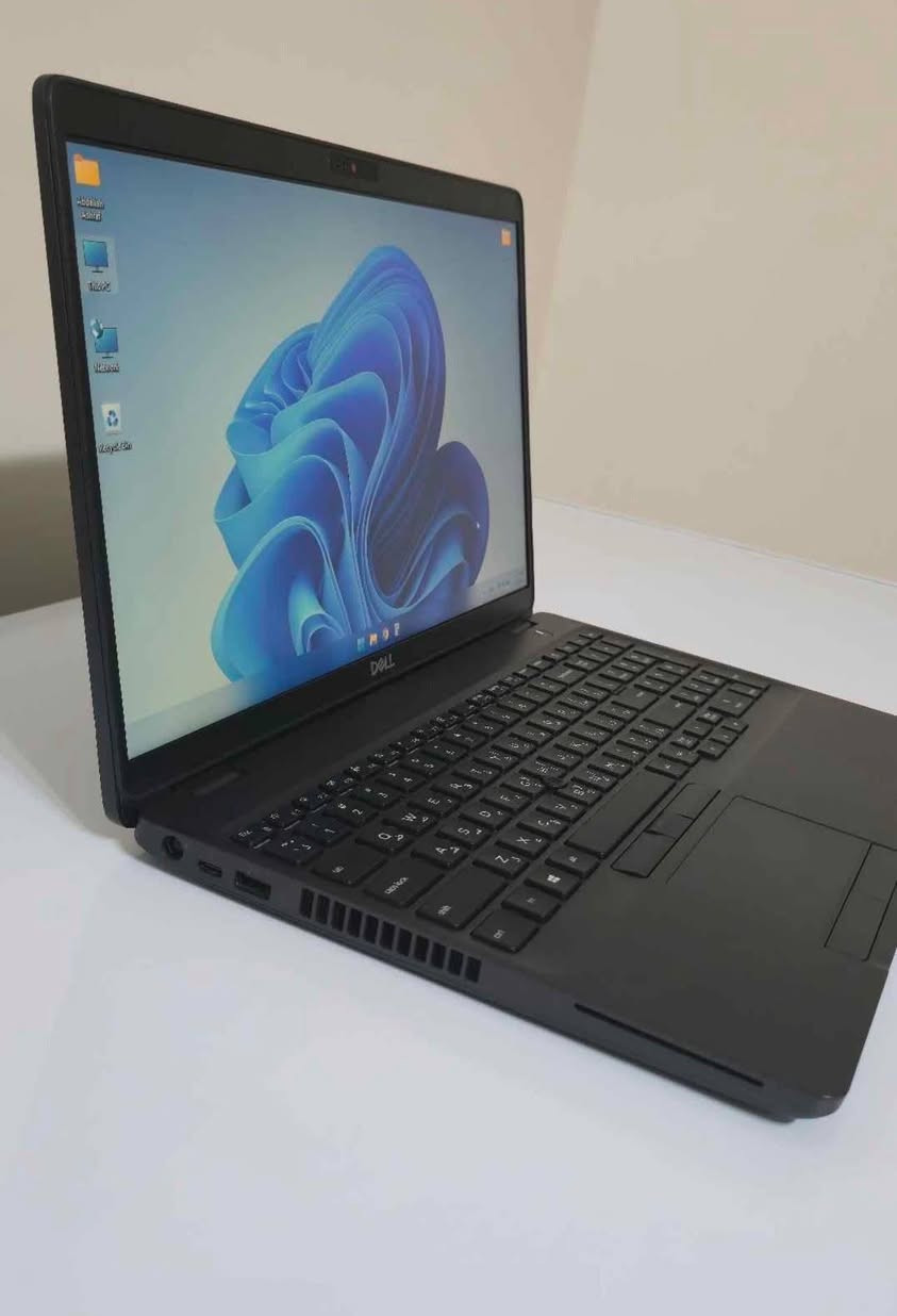 Dell 5501.. كور i7.. الجيل التاسع
. 
السعر ثابت  360 الف مع التوصيل
.
كور i7 الجيل 9 التاسع
الرام 8GB
الهارد 265ssd
حجم الشاشة 15.6
النظافة مثل كسر الكارتون تفحص بيدك واجيك يلة تأخذها اخو الجديد
..........
***********
