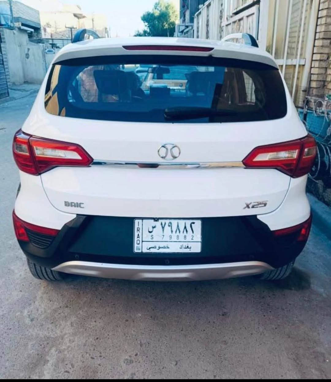 بايك X25 موديل 2020
السيارة ((كفالة عامة ))

الممشى 40 كلم 
بحالة الزيرو بعدها كير مكينة تبريد كفالة عامة
كروز سرعة + تحكمات كاملة شاشة + كامرة Hd
جام امامي اوتو + جلد بلادي + سبورت + مود ضباب
كشافات امامية + خلفية ضباب سويجات ثنين
(وكالة باسم المشتري)
السيارة رقم بغداد تسديد مباشر ع ماستر
وباقيلها سنة ونص
رقمي *********** اتصل وتدلل 
مكاني بغداد حي البنوك
او الشعب بغداد, العراق
