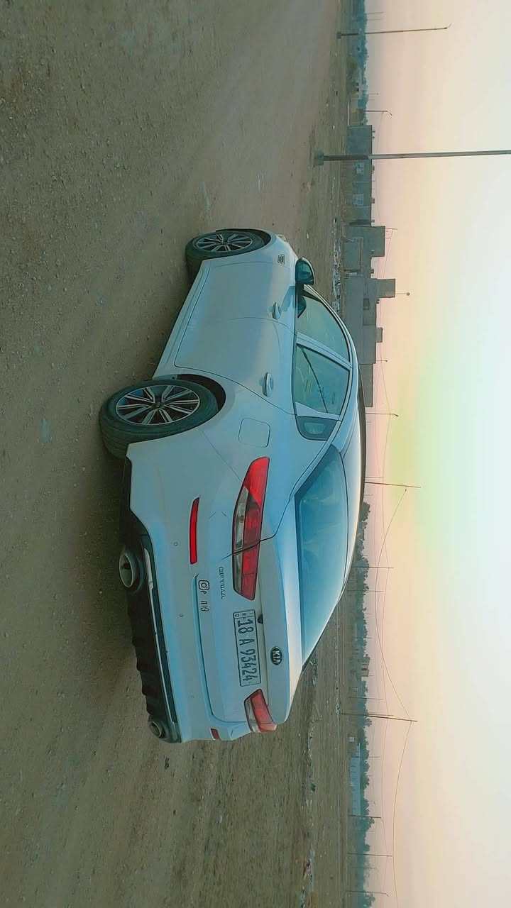 السلام عليكم 
كيا اوبتما2020 خليجي للبيع 
محرك ٢٤٠٠ دوش  كير مكفولات
بابل  مشروع وطني بسمي
ماشيه ١٦٠
السعر ٢١٥
***********
الديوانيه الشافعيه
