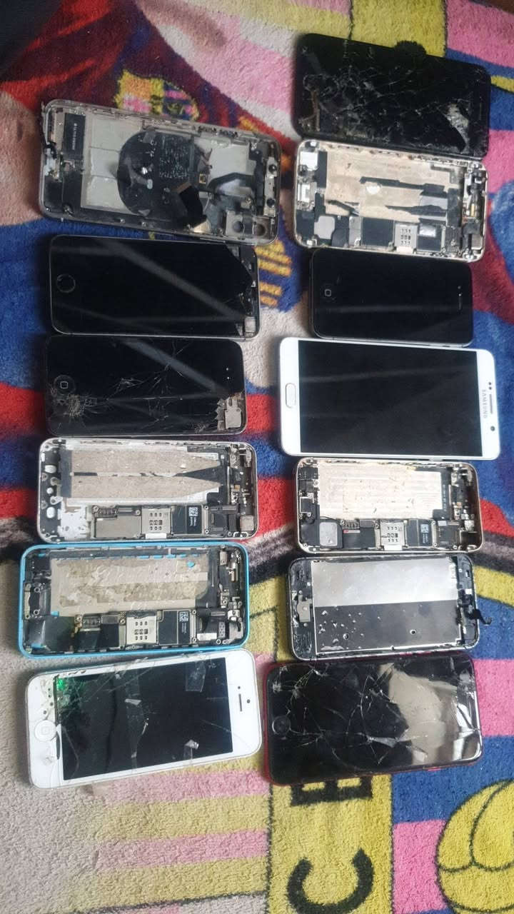 سلام عليكم عرض خاص والفترة محدوده اجهزة ايفون لبيع قطعة على ١٣ الف شامل توصيل بقت اخر 13 قطعة اما اذا تريد شلعة احسبهن الك على ٨٠ الف شامل توصيل ٠


**إذا كنت صاحب هذا الإعلان وتريد حذفه لأي سبب، رجاءا أرسل رسالة إلى الدعم الفني**