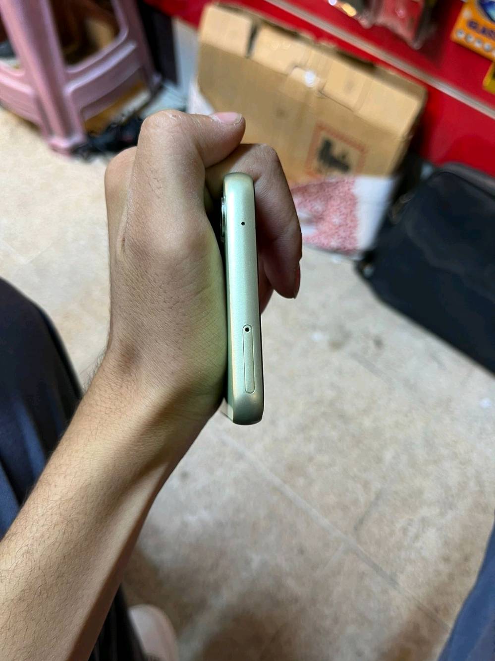 ذاكره 128

رام 8 

بطاريه 5000 ملي امبير معروفه بطاريه 

السامسونج كلش قويه

دقه الشاشه 120HZ

ضد الماي اربي ام 68وضد الغبار 

تصوير اخبل 

استخدام قليل

تحديث مستمر لي مده 4سنوات 

جهاز ولا غلطه اني احافض على الجهاز ابكفر ولسكه 

الباكيت للئسف ما متوفر بس انطيك شاحنه اصليه 25w ابحيث من تشحنه اكلك سحن سريع جداً 
سعر 300 وبي مجال الي اكلي 270 لا يجيني
لاحد اكول غالي هاذي اسعار التلفونات واني احافض على الجهاز وعلى اداء البطاريه تواصل خاص او واتساب 

***********
