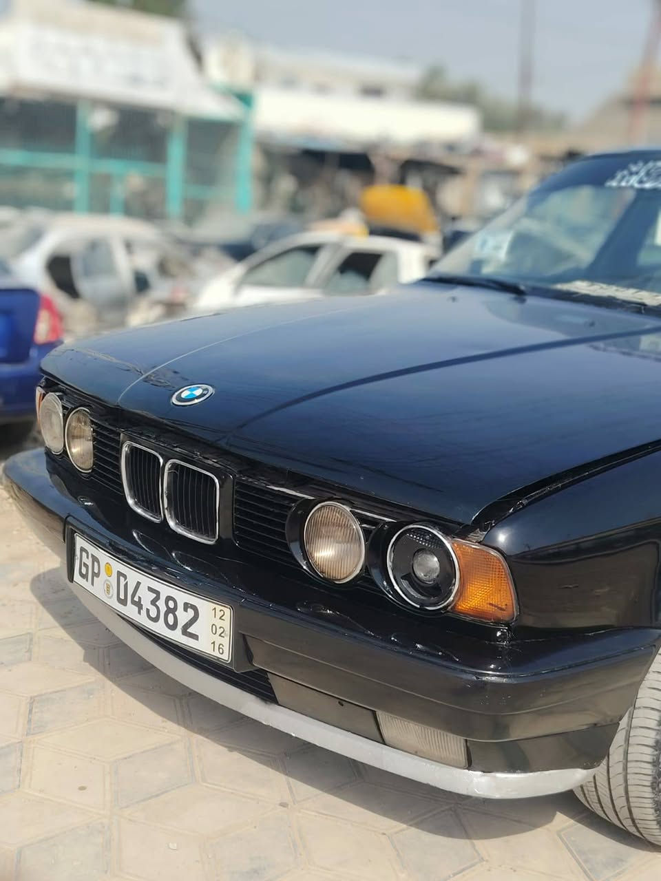 السلام عليكم
بي ام دبليو موديل 90
سياره رقم دهوك  شرط تحويل اكعدك ويا صاحب الوكاله العامه سنويه نافذه 
كير عادي مكينه 525 مفتوح
صدر امامي خلفي 70/100
تايرات نضيفه بس ويل امامي مفطور مخلي سبير
غرفه جديده
مكان السياره ديالئ بعقوبه تقاطع القدس 
شراي اتصل وبيك خيل وتدلل
***********
السعر 40 وبيها مجال

علمن مكلف بل نشر رقم صاحب سياره👆
