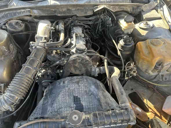 السلام عليكم 
اوميكا 1991 للبيع محرك 20 كصه جديد شواصي نضيفه بدون خيسان كير وتوماتيك السياره نضيفه السعر 20 العنوان موصل 
للتواصل ***********
***********
