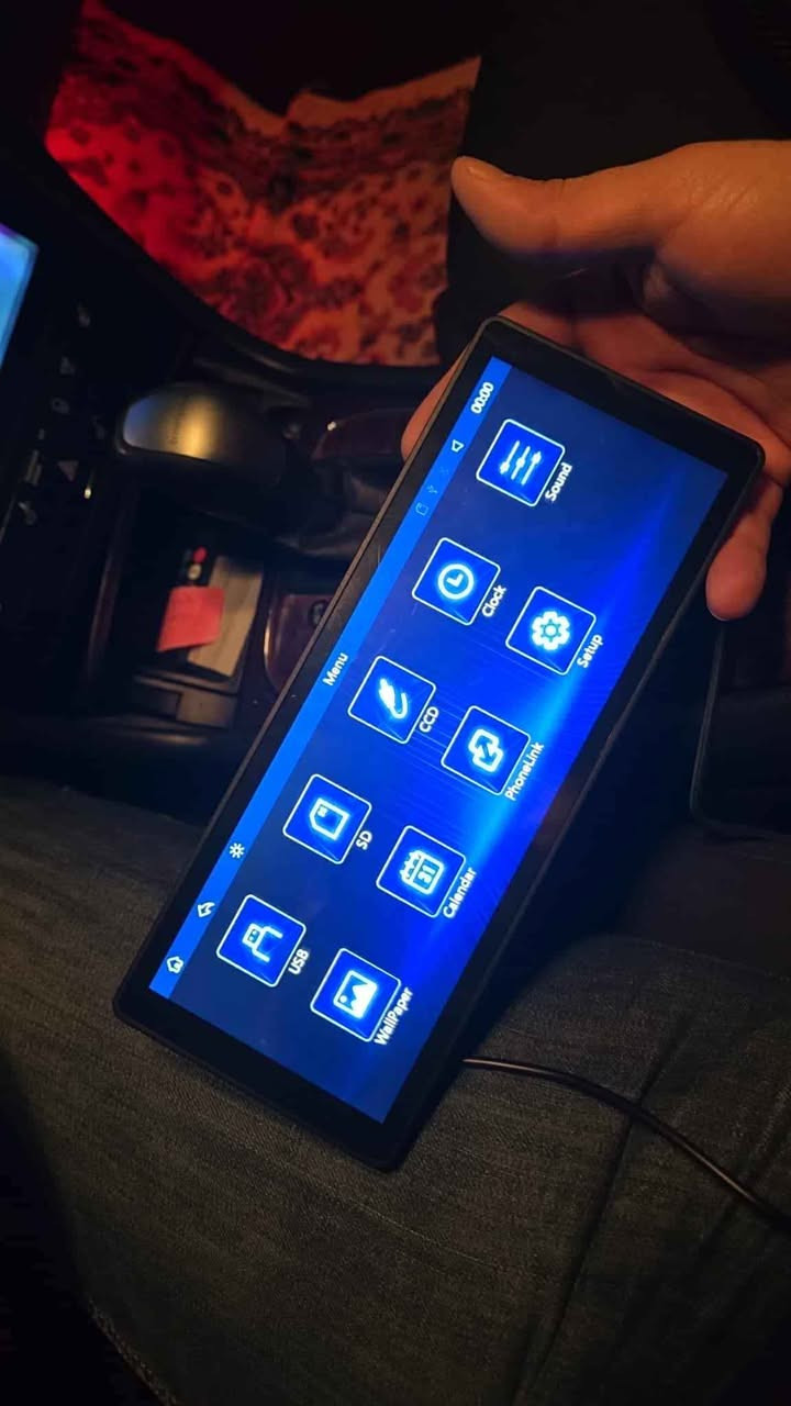 Shasha u camera u carplay awrupy nwe 40 hazar 
جديد ٤٠ الف أربيل, العراق


**إذا كنت صاحب هذا الإعلان وتريد حذفه لأي سبب، رجاءا أرسل رسالة إلى الدعم الفني**