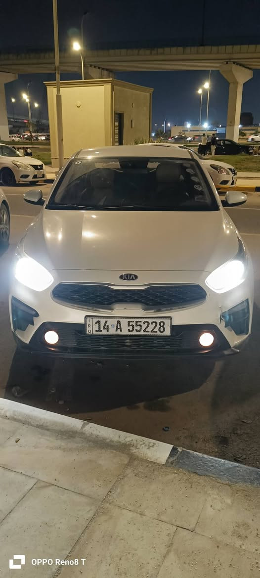 سيراتوا للبيع خليجي موديل 2019 رقم بصرة الانگليزي الجديد بيه ضربة بالمدگر الخلفي ومصلحة بارد بدون صبغ وبيه الجاملغ الامامي مامقسم ماشية 148 السعر 140 العنوان البصرة الجمهورية الاتصال على الرقم *********** السنوية تنتهي بشهر السادس 2026
