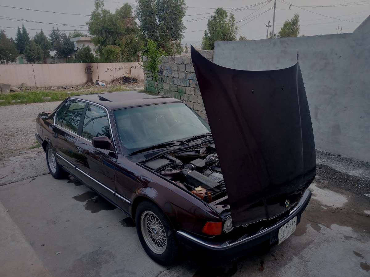 رمضان مبارك علينا وعليكم
BMW 730, 6v
المكينه 735 , 3.5
مكينه وكير واكسل مكفولات
حداديه جديده تخم تاير 
تشغيل عن بُعد بصمه ومراوح كهربائية مروحتين، الكشنات كهرباء وسلايت شغّال
دبل Air back، دبل جكمجه، دكمتين و٣ برد
التبريد ثلج ادامه جديده 
السياره جاهزه من كلشي
السعر ٦٣ وبيها مجال للشراي


**إذا كنت صاحب هذا الإعلان وتريد حذفه لأي سبب، رجاءا أرسل رسالة إلى الدعم الفني**