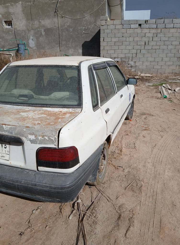 السلام عليكم 
سايبا مديل ٢٠٠٩ رقم بابل مشروع وطني 
السعر ٢٢ وبيها مجال مكان السياره بصره 
***********
