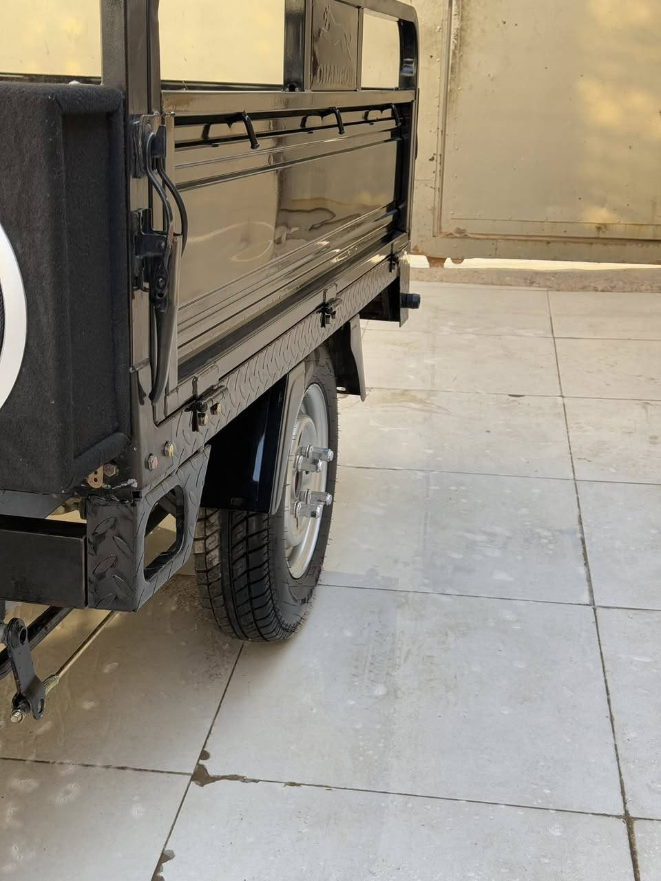 السلام عليكم ستوته مديل 23 وكيل نبيل جرد 3 براقي كفاله شراي بيه خير ويدلل
‭0788 792 3611‬
