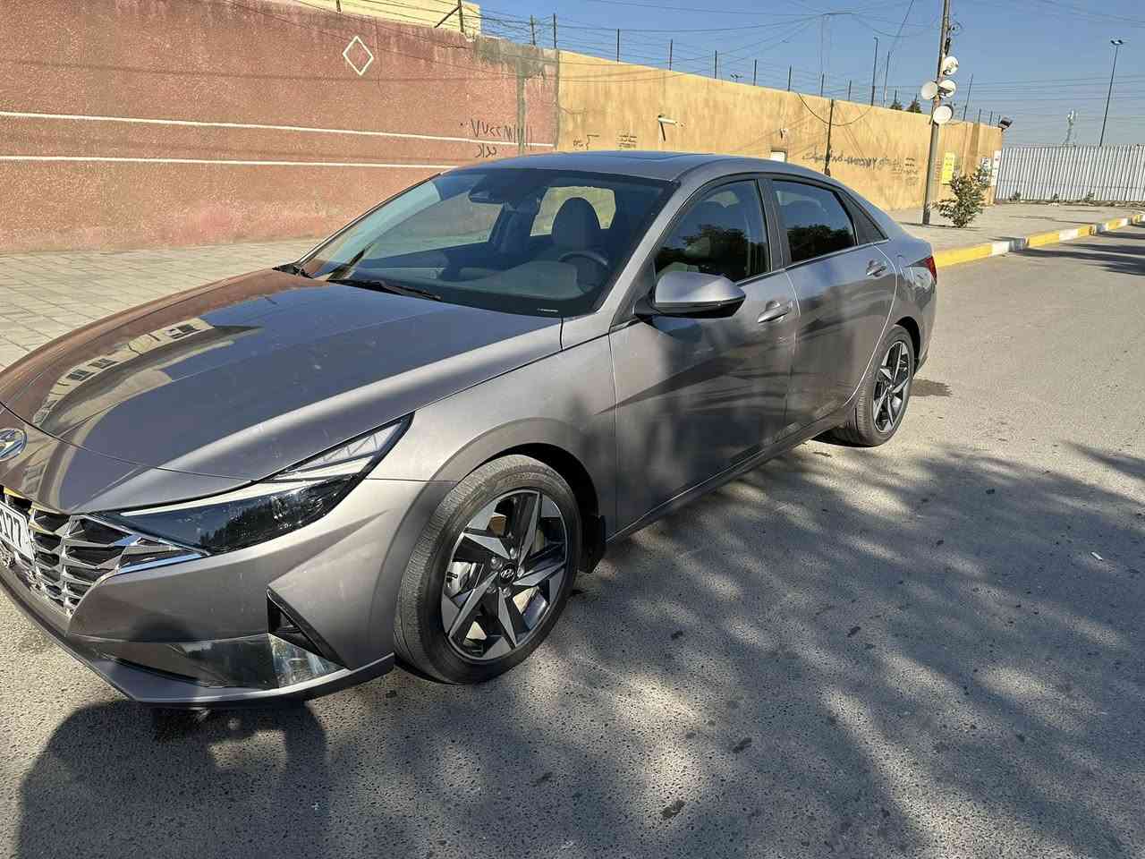 السلام عليكم النترا هايبرد موديل 23
السياره فول مواصفات 

حادثها بنيد مبدل لون والجاملغ بدايته مصبوغ

فتحه وبصمه وجلد ورادارات محيطيه
وكشنات تدفئه وسستم صوت وداخل لدات متغير
السياره جديده بمعنى الكلمه مابيها اي نقص 
السياره ماشيه 19 الف ميل

مكاني شارع فلسطين

عارضها ب159 وبيها مجال 

***********
