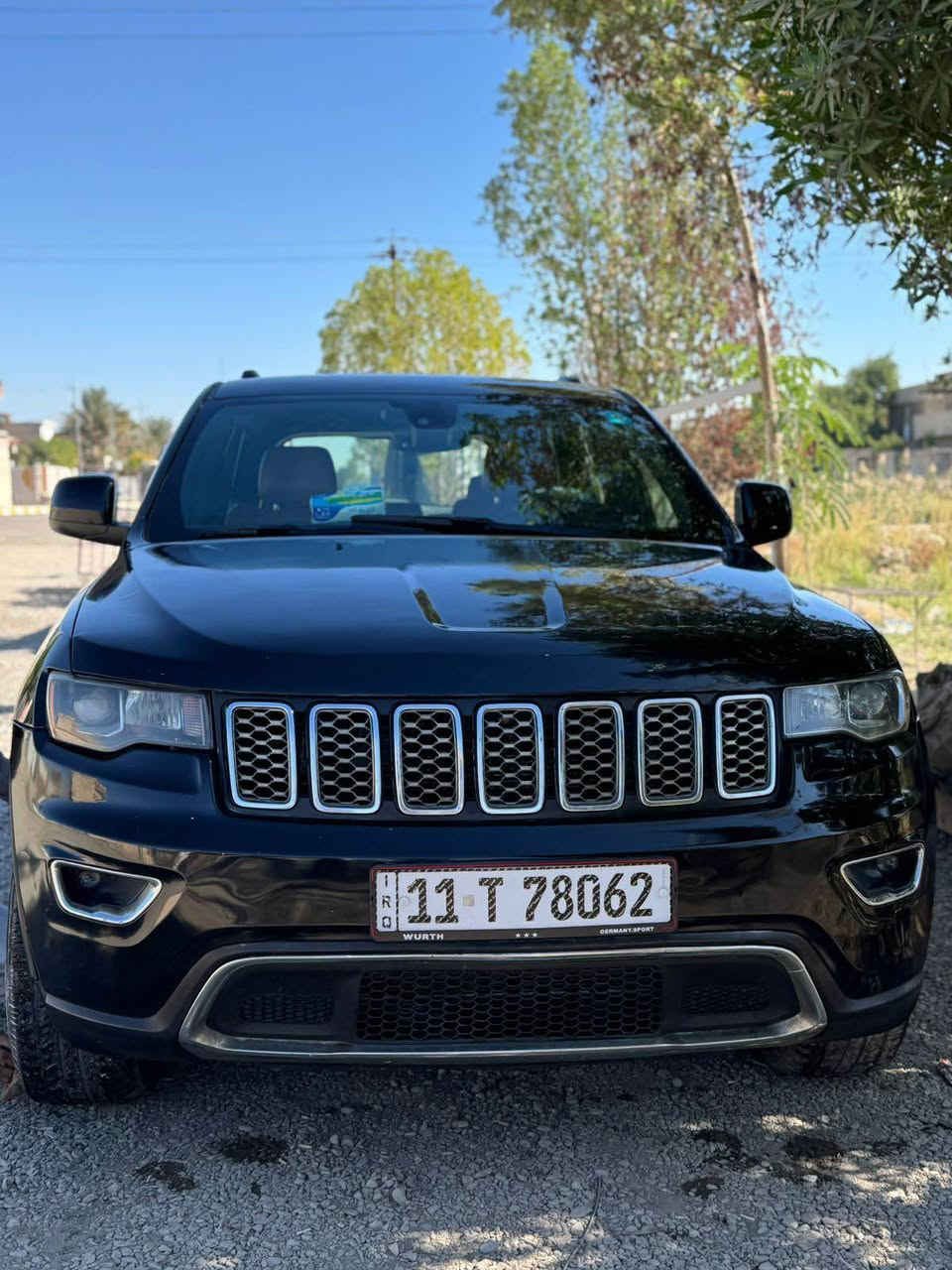 2017 بغداد بسمي مشروع وطني سنوية 2030
بيها جامزلغ وبنيد بدون دواخل السونار مرفق ويا المنشور 
السعر 220 وبيها مجال 
مكينة وكير جديد 
صدر وتخم تاير كلة جديد برغي مناقصها 
السعر 220 
مكان السيارة ديالى المقدادية
استفسار *********** المقدادية, ديالى
