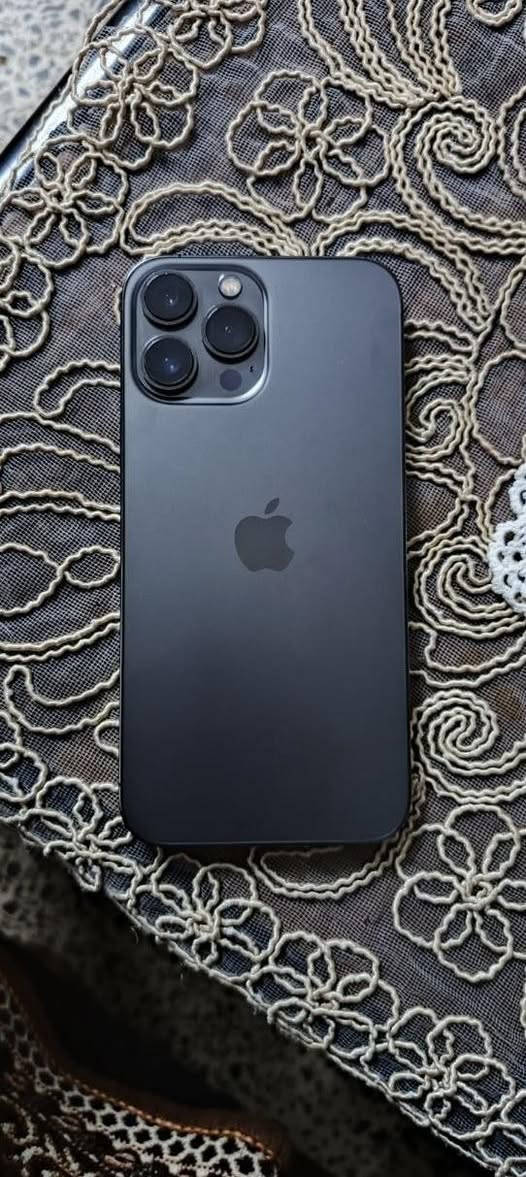 ايفون 13pro max
ذاكره 256
تك
لون اسود
بطاريه 83
نظيف شخط ما بي شرط
شرط نورمان وين ما تحب افحص
سعر 730الف
عنوان موصل 
تواصل واتساب
***********
