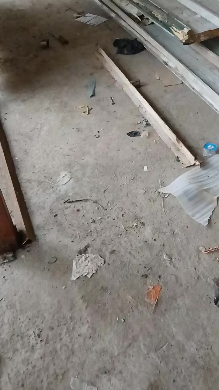 رفوف للبيع مع عارضات الاستفسار ***********
