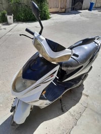 سكنس صيني بيع مستعجل ب٢٥٠  تشتغل سلف  نقصها هندر   اتصال و واتساب 0772...