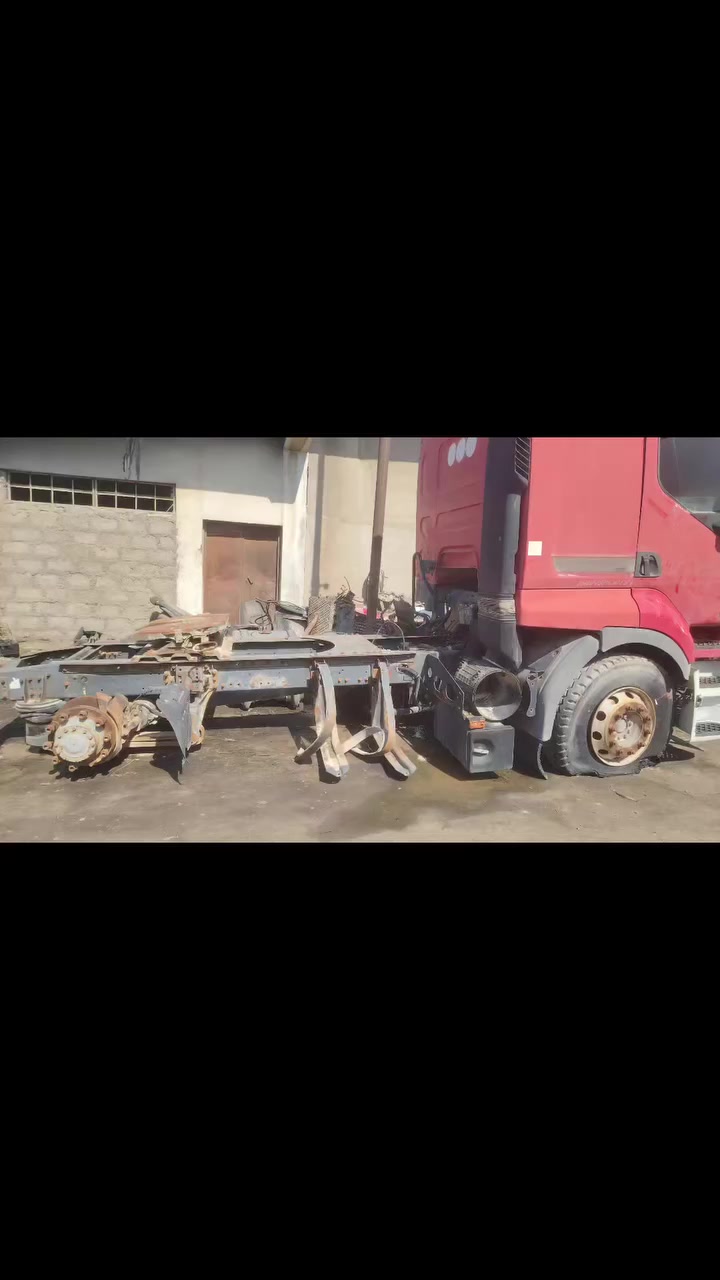 ***********
***********
