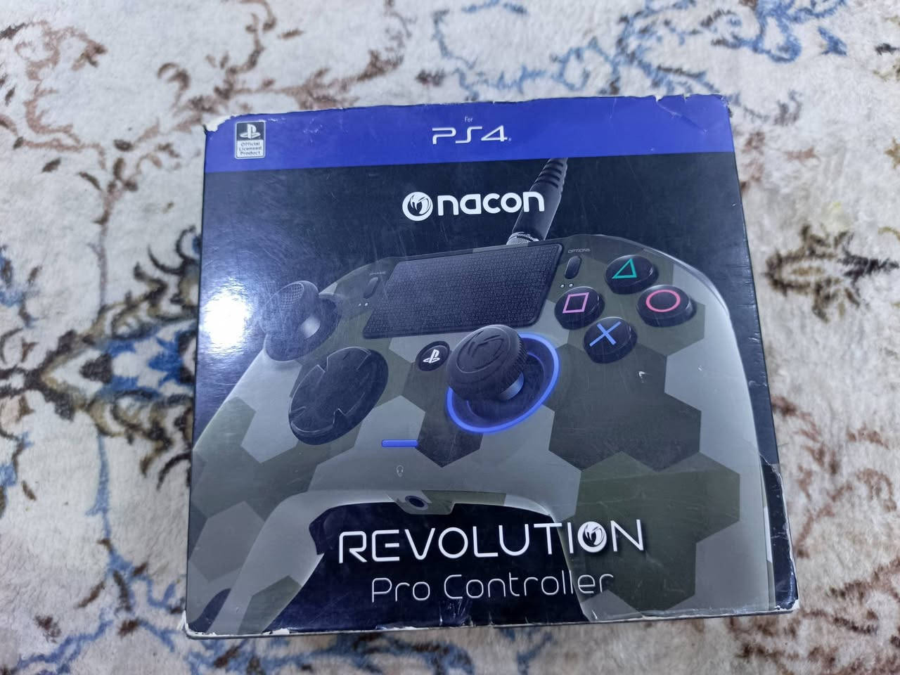 السلام عليكم جوستك احترافية ps4 للبيع نظيفه كامل ملحقات السعر 30 بيها مجال مكاني بغداد رقم الهاتف *********** واتساب
