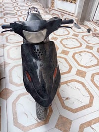 ياماها • كهربائيات شغالة • قرب مدرسة