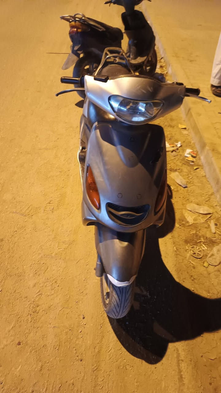 سلام عليكم دراجه للبيع مكلف بلنشر***********
