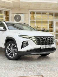 توسان خليجيه البيع موديل 2024 مكفوله كفاله عامه ماشيه 40الف  الواصفات ...