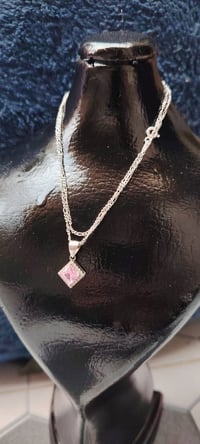 كلادة فضة • مختوم 925 • توصيل