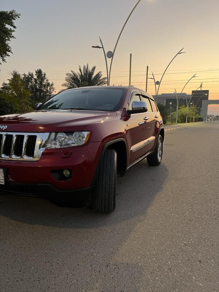 جيب لاريدو 2012 خليجي فول مواصفات فور ويل مكفوله كفاله عامه عدا الكريشه مال باب عكس السايق مرشوشه كد شبرين اثر شخوط والباقي مكفول كير محرك شركه مكفوله سعر 190 وبيها مجال الاتصال ***********
