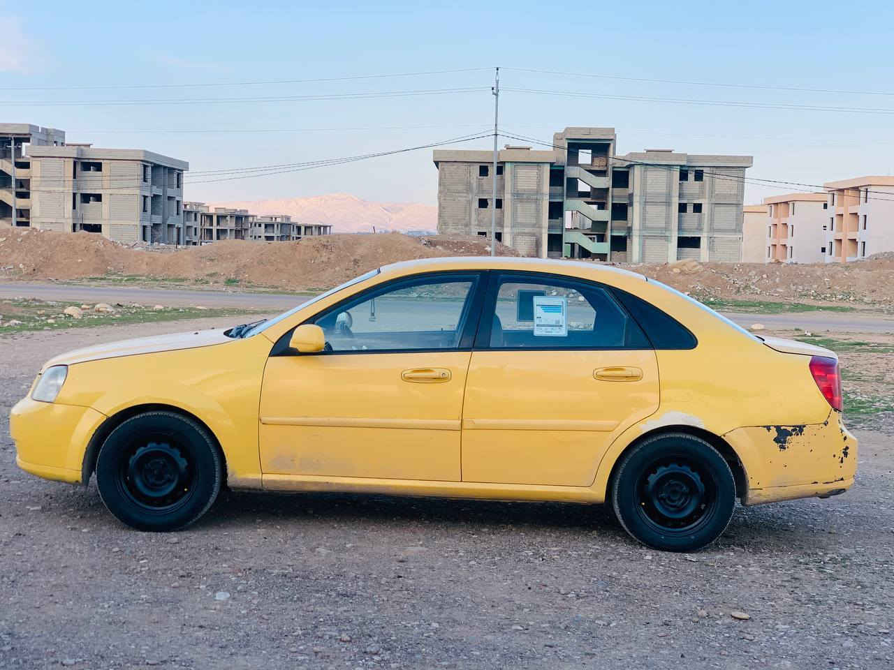 ئۆپترا2012ئۆتۆمایتک ئۆتۆماتیک
ڕەقەم بەغداد تەنیا ئەوەلیاتە
سەنەوی ئەسڵ بەشەرتی ئەوەلیات
دوای و پێش و سەقف و شان هیچی پێوەنیە
قەترە مەعجونی نیە
گێڕ و مەکینەی بەشەرتی فیتەر
چوارتایەیی لۆک
تەبرید ئیشەکا
کارەبایی ئیشەکا ناو دەژبول و گێچ بەنزین 
سەیارەکە زۆر زۆر پاک ماوەتەوە
ماڵی کاسبیە
لەچەمچەماڵم***********
***********
