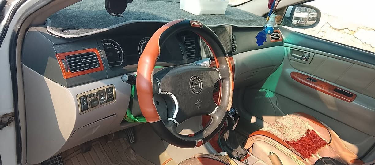 سيارة جيلي موبل 2013
رقم بغداد

مكفولة من الصبغ والضربة والتبديل سيارة ع وضع الشركة كلش حلوة سنويتها 2028
مداور ثاني يوم
حدادية تخم تاير جديد تبريد تدفئة شاشه الكهربائيات كلها شغالة
الشراي يتصل ع الرقم ***********
