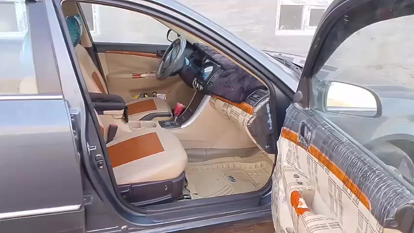 اسلام عليكم للبيع سوناته ٢٠٠٩ امريكي كلين سياره احله من صوره بهواي رقم انبار مشروع وطني كير ومحرك كفالة تخم تاير مكان سياره اطرف شعلة ابراهيم بن علي السعر ١٣٧ وبيها مجال اتصل وبيك خير وتدلل رقم صاحب سيارة ***********
