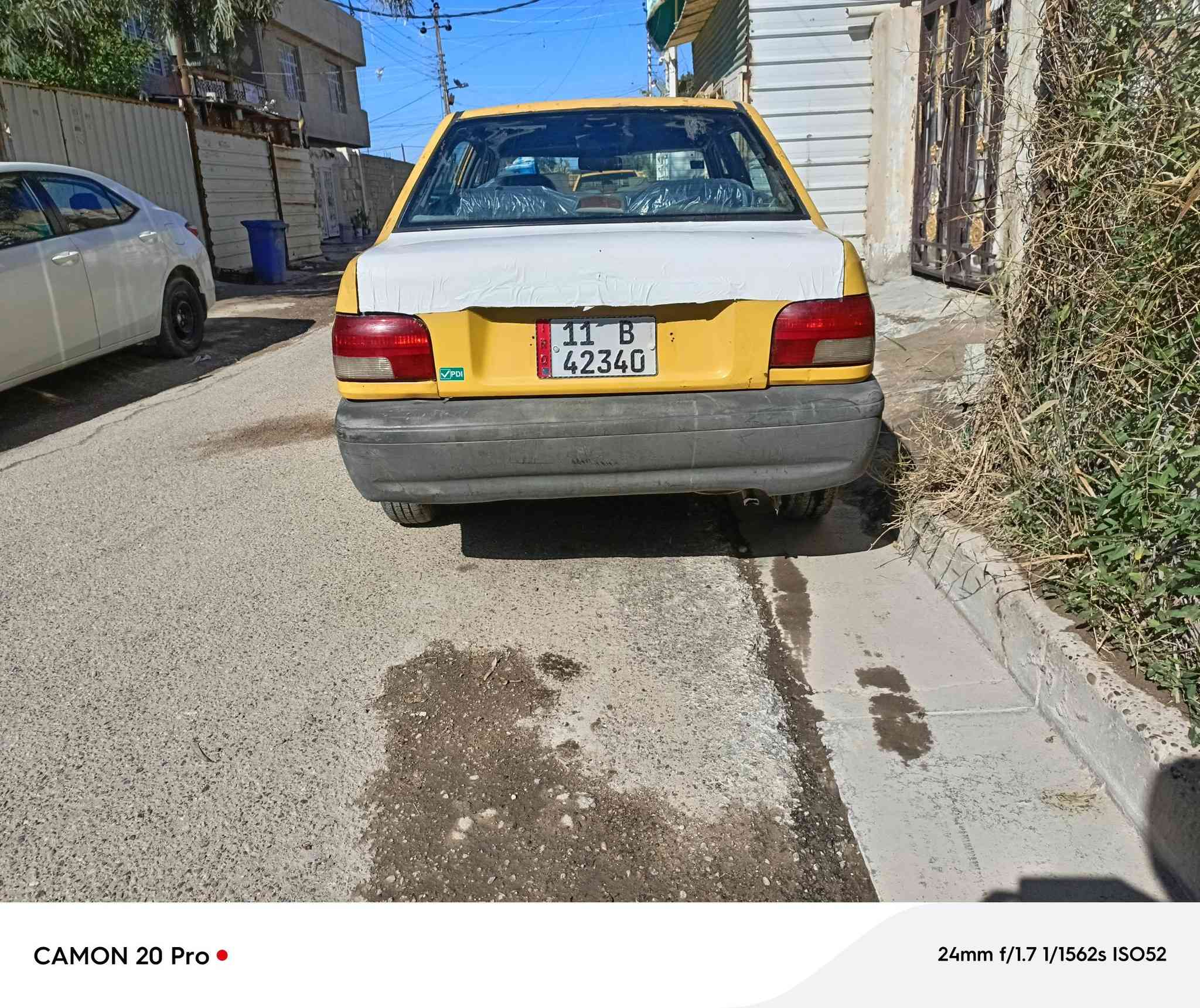 سلام عليكم سايبه موديل 2011سعر 20وبيهة مجال رقم سياره نكليزي مصفره سياره بيهة تنحيضات ***********
