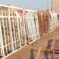 يوجد طخم شبابيك للبيع والاستفسار 07841737866