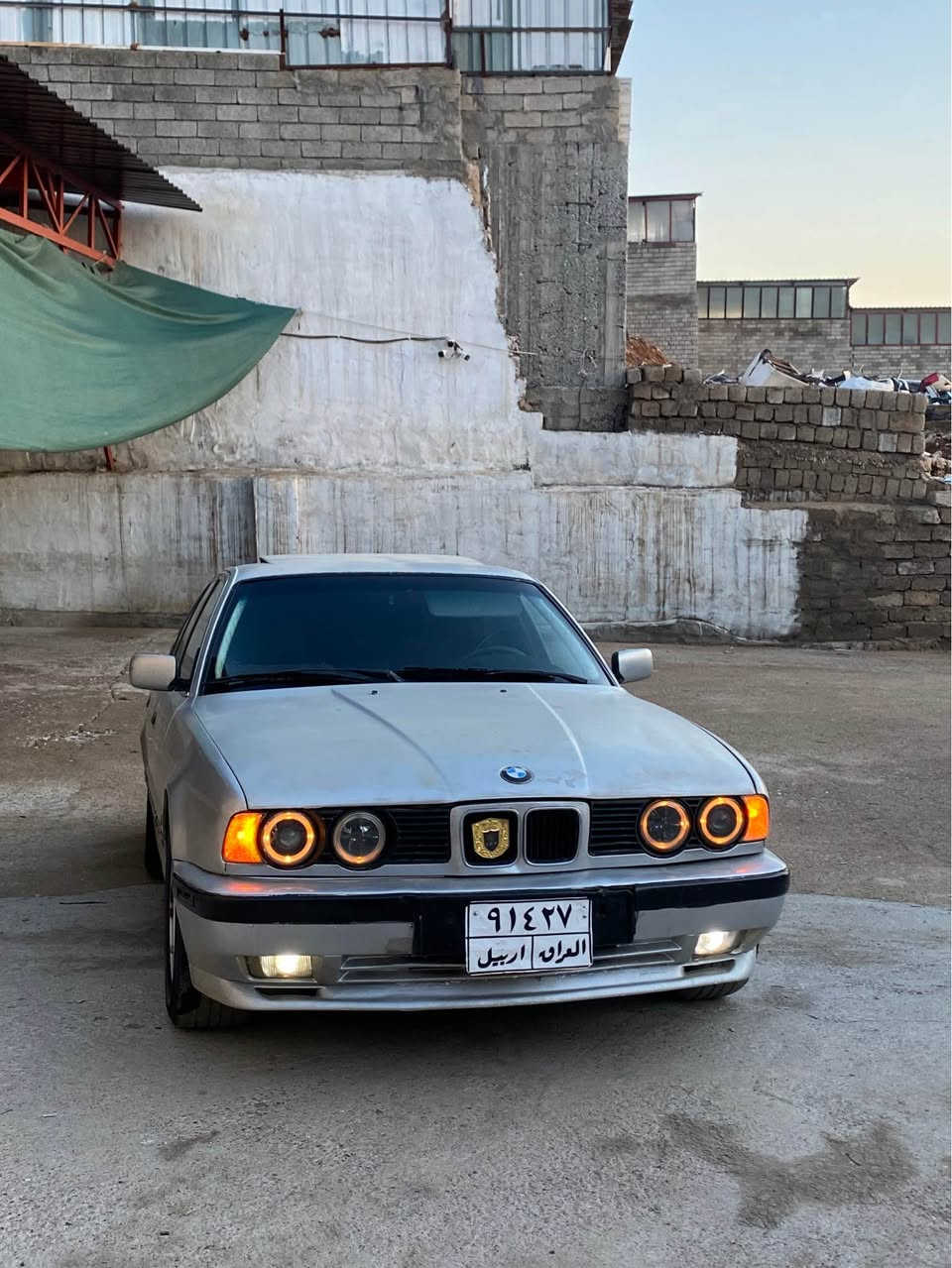 سلام عليكم 
للبيع 525iA
مسكر
اصل 25و بلادي. كير اوتو
كير محرك ب شرط
طخم. جديد
تايرات ول خليه جديد
رقم اربيل. تحويل  ب شرط
رقم قديم. سنويه ٢٠٢٠ ساقط 
١١$ورقه غرامه بيها. بعد معامله. تنزل سعر
سعر ٤٧ و بيها مجال بسيط 
***********
***********
واتساب موجود علي. كورك📞
عنًوان عقرة  قريب. موصل و اربيل📍 أربيل, العراق
