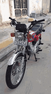 سلام عليكم شباب دراجه نامه ٢٣ رقم كامله دراجه جاهزه ربع ما ذب عليه سنويه بسمي مداور ثاني يوم  سعر مليون و٥٠٠وبيعه ومجال خاص ما جاوب هذا رقم ***********
