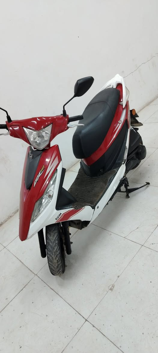 للبيع Sym GR محرك 150 مسجل لوحات وسنويه للاستفسار خاص


**إذا كنت صاحب هذا الإعلان وتريد حذفه لأي سبب، رجاءا أرسل رسالة إلى الدعم الفني**