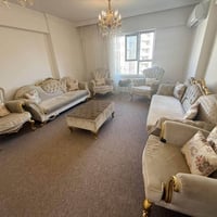 قنفات استقبال • ١٠ نفرات • ميز وسطي ذهبي