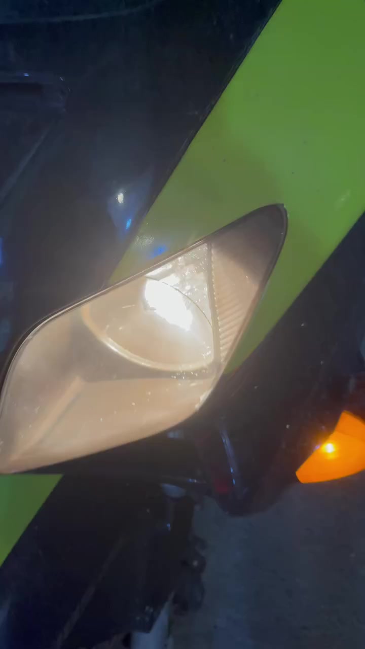 سلاعليكم دراجه فورزا صفر 6دراجه ناعمه وحلوه وكفرات شوف العين محرك مكفول ***********
